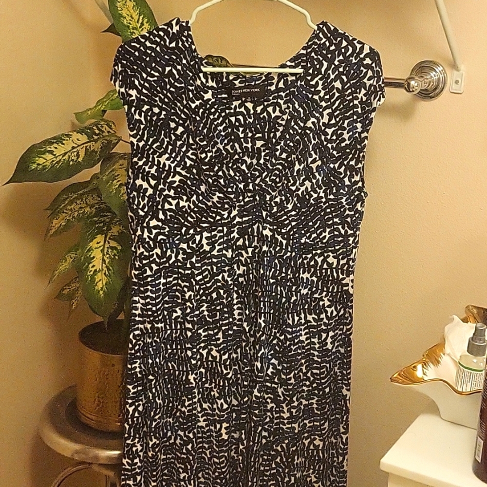 Blue, black, white, beautiful pattern dress